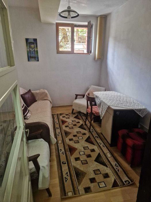 Dau in chirie garsoniera, central, Cluj-Napoca