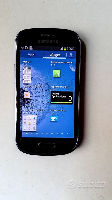 Vând samsung  galaxi s3 mini