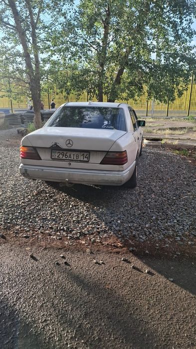 Продам мерседес 124