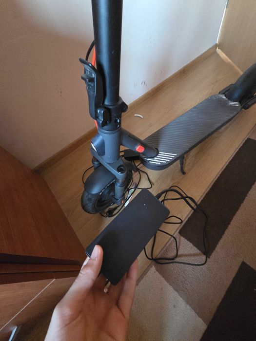 Vand trotineta electrica xioami elite-Pret negociabil