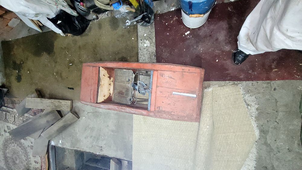 Продам педальная машинка ссср