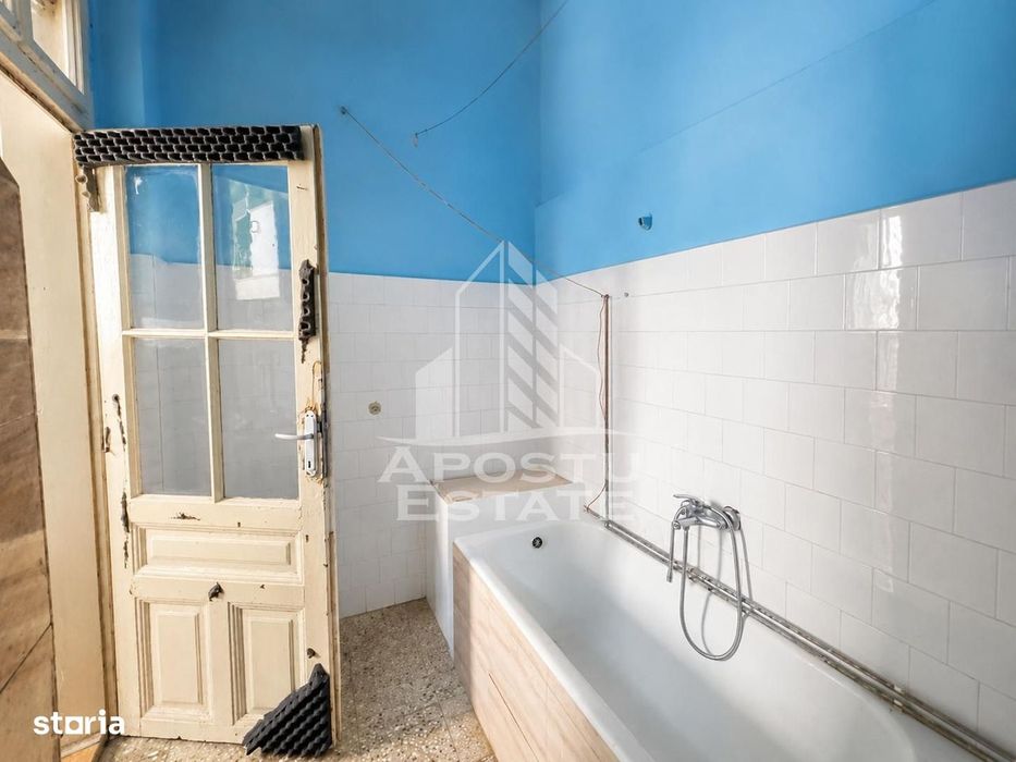 Apartament 2 camere la curte comuna, zona Odobescu Timisoara