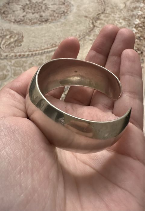 Продам билезик (браслет)серебро