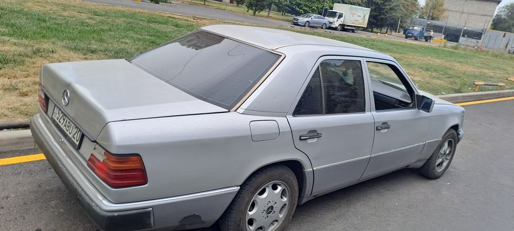 Мерседес сроно автомат
