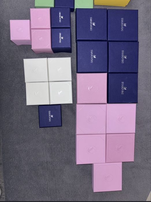 Кутии и пликчета за бижута SWAROVSKI