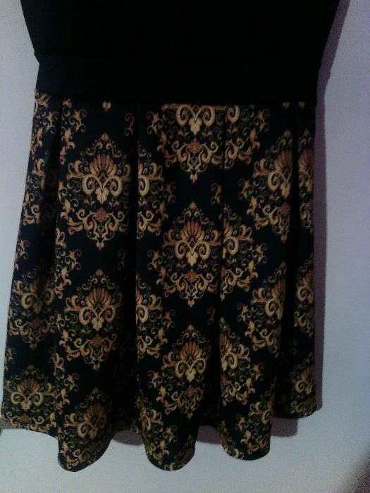 Официална рокля