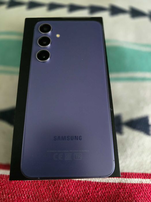 Samsung S24 Plus Новый 12/256 Гб