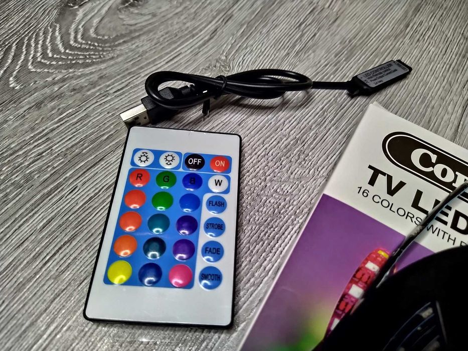 Banda LED RGB pentru TV, USB 5V, lungime 5 metri, telecomanda inclusa