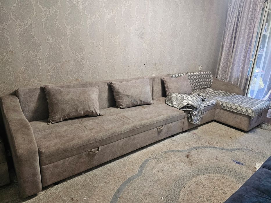Продам диван 50.000