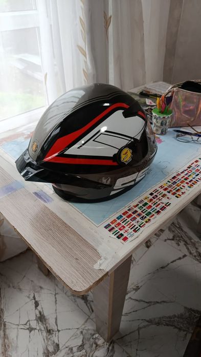 Шлем новый в хорошем сост