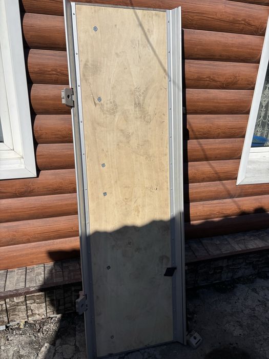 Продам второй спальник на DAF