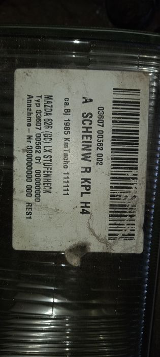 Продам фары на мазду 626