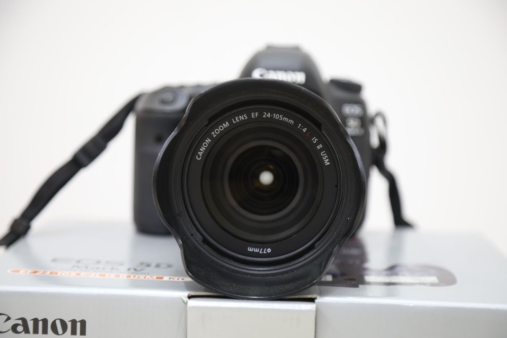 Фотоаппарат Canon mark 4