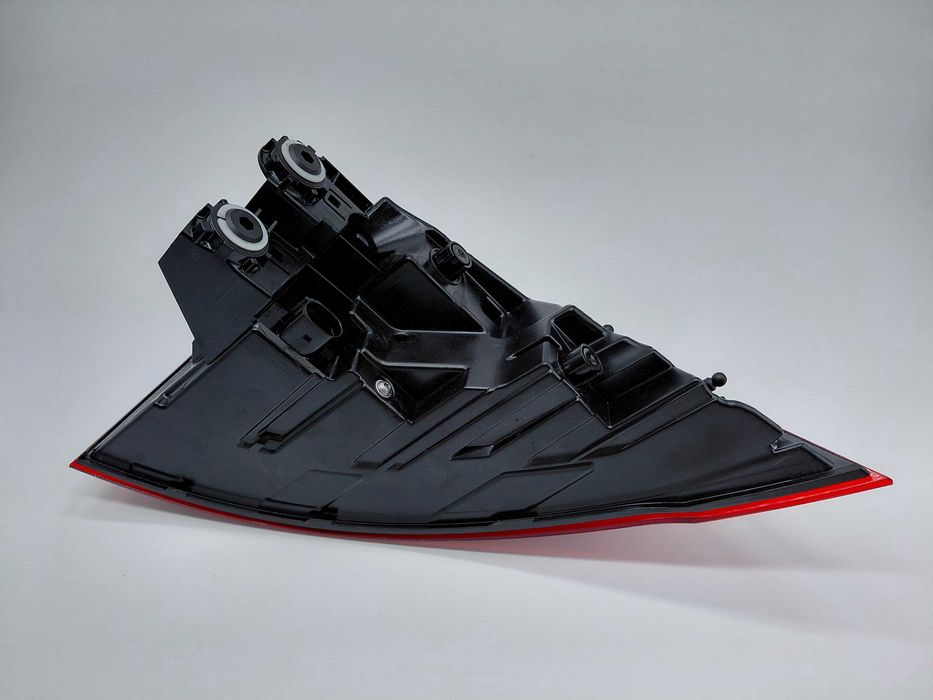 4M8945069AB Нов Ляв Стоп Audi Q8 Facelift 23- Matrix USA