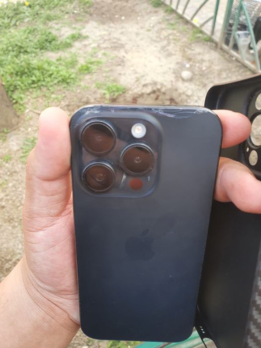 Iphone 15 pro 256гб