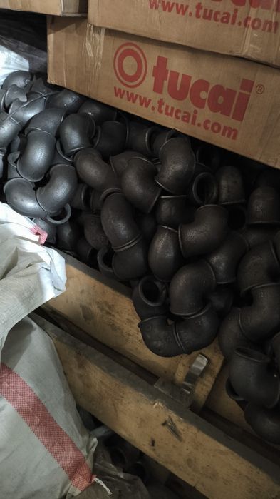 Продам Недорого фитинги чугунные муфтовые