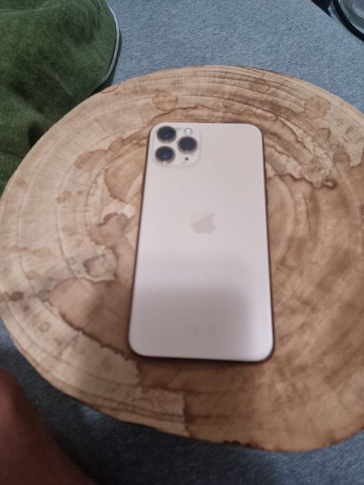 Iphone 11 pro gold 64 gb