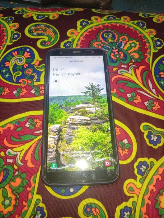 Samsung j6+ holati ideal