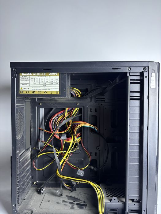 Корпуса с блоками питания 400W Aircool