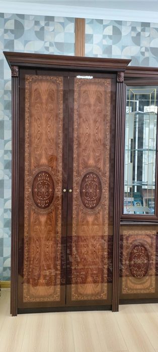 Шкаф сатылады...