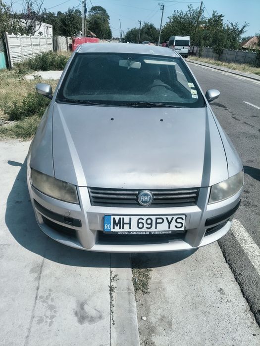 Vând Fiat Stilo 1.6 800 de euro preț negociabil