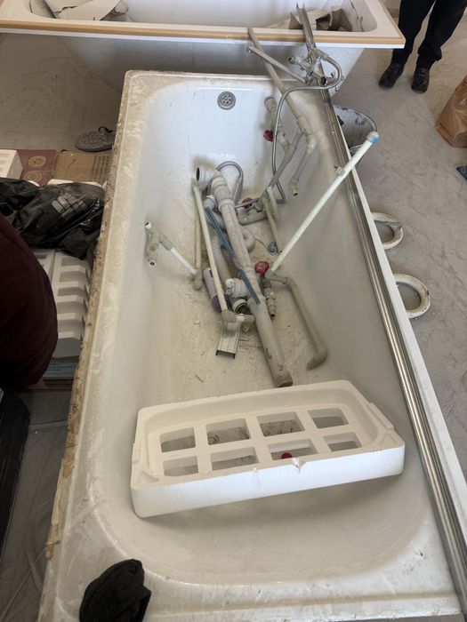 Продается б/у ванна 170 на 70