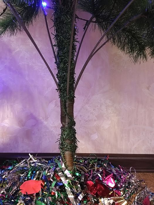 Ёлка искусственная