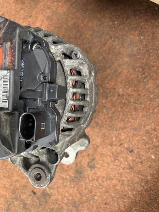 Алтернатор Bosch 140A динамо рециклиран гаранция VW 1.8T Audi Seat 1.9