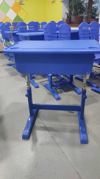 Богча, мактаб учун парта ва стуллар сотилади (88$ тан нархида)