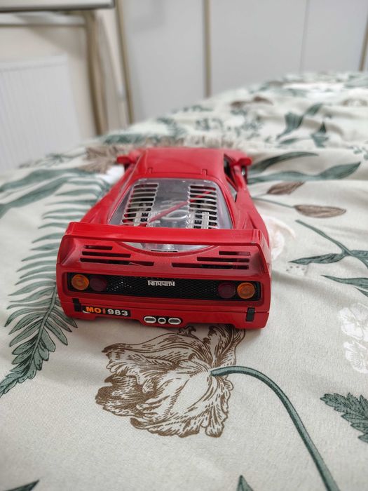 Mașina de colecție ferrari