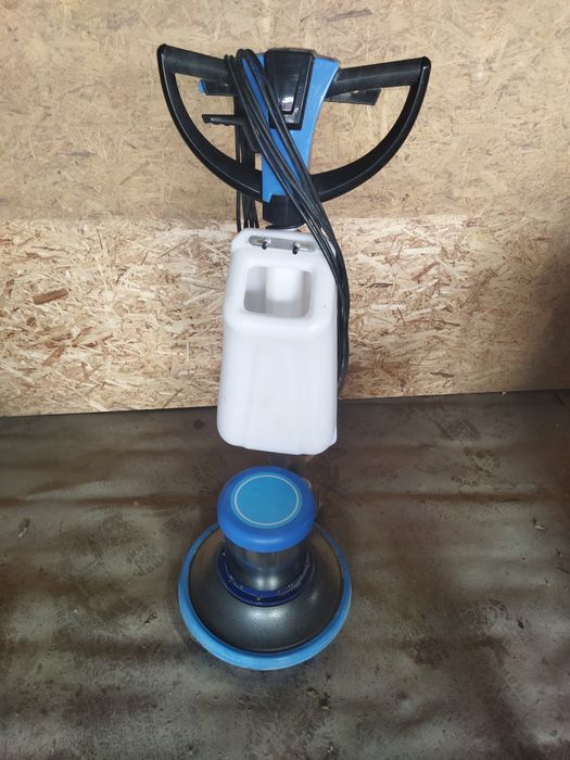 Моющая машина. Недорого