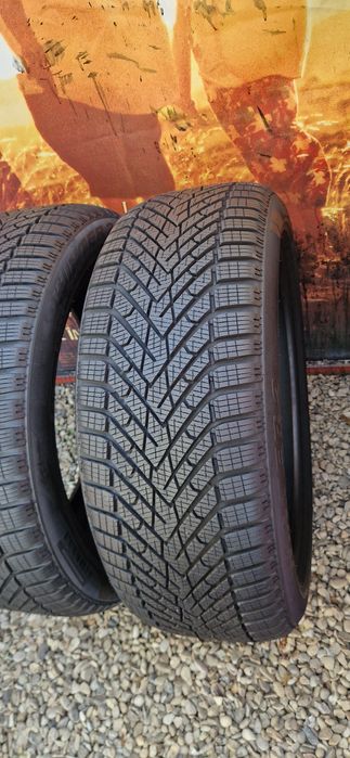 2 Anvelope ca noi Pirelli 235 50 R20 M+S. Dot 2024