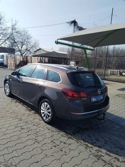 OPEL Astra Sport Tourer