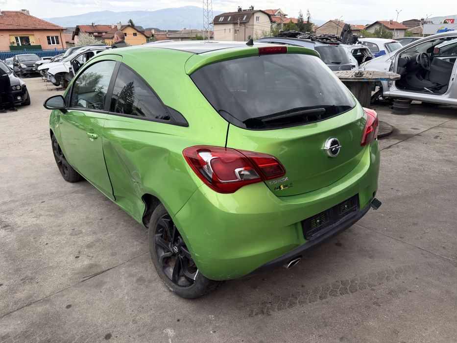 Opel Corsa E НА ЧАСТИ