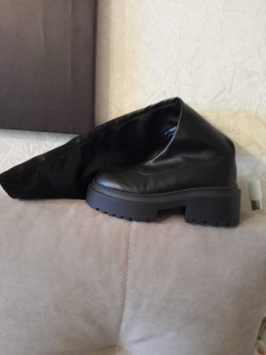 продам ботфорты /40 размер