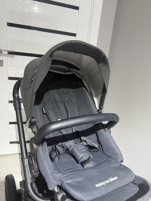 Продам коляску Easywalker Harvey 2 (2в1)