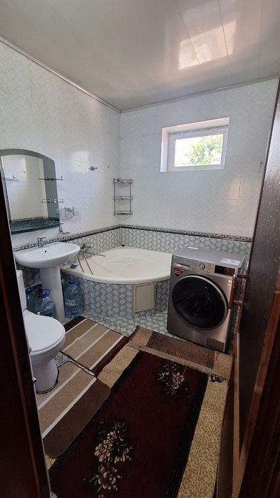Продаётся 2х комнатная квартира