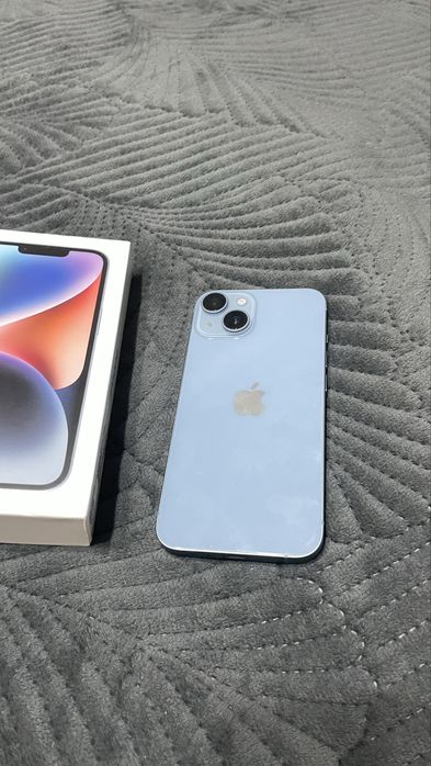 iPhone 14  в отличном состояние