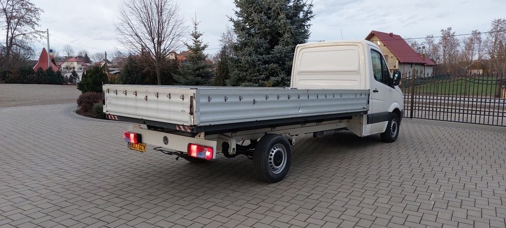 Vw Crafter din 2008 motor 2.5 Cu Lada de 4m 50 Volan pe dreapta Anglia