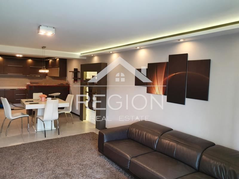 Дава се под наем Тристаен апартамент в Варна, Трошево - 120 кв.м за 747.66 € - Снимка #2