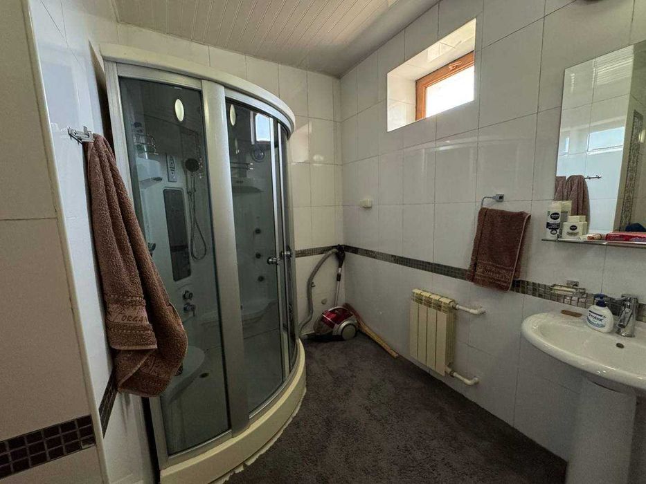 ПОСУТОЧНО Сдается 3-х Комнатная Квартира в Районе ТАШКЕНТ СИТИ