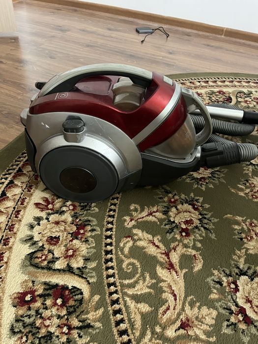 Пылесос лLG компрессор