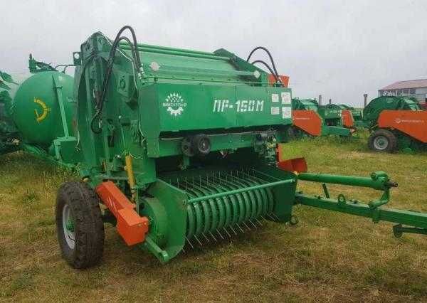 Рулонный пресс-подборщик ПР-150М