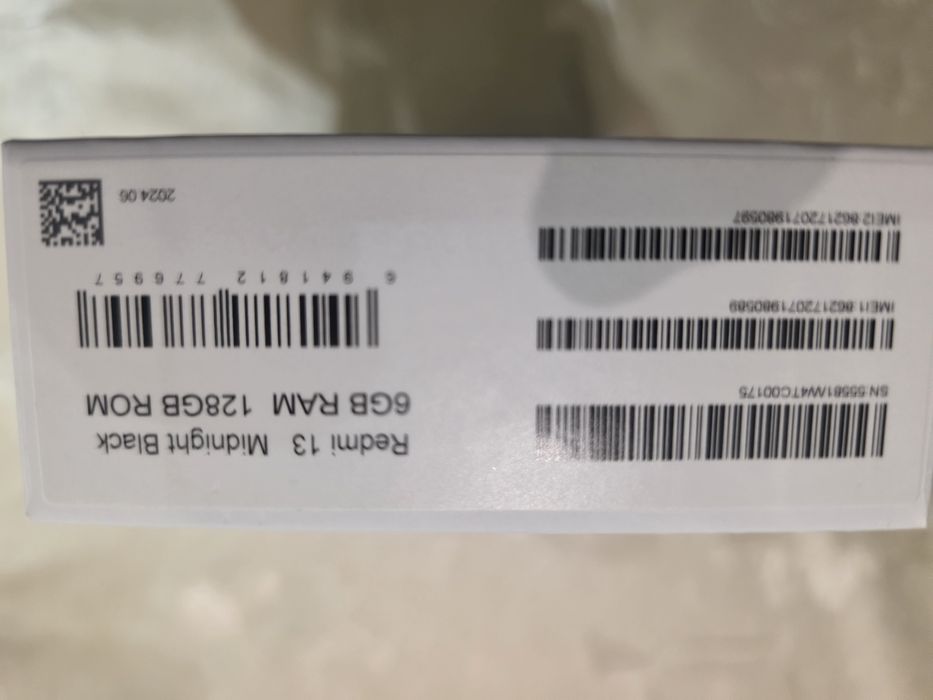 Продавам телефон Redmi 13