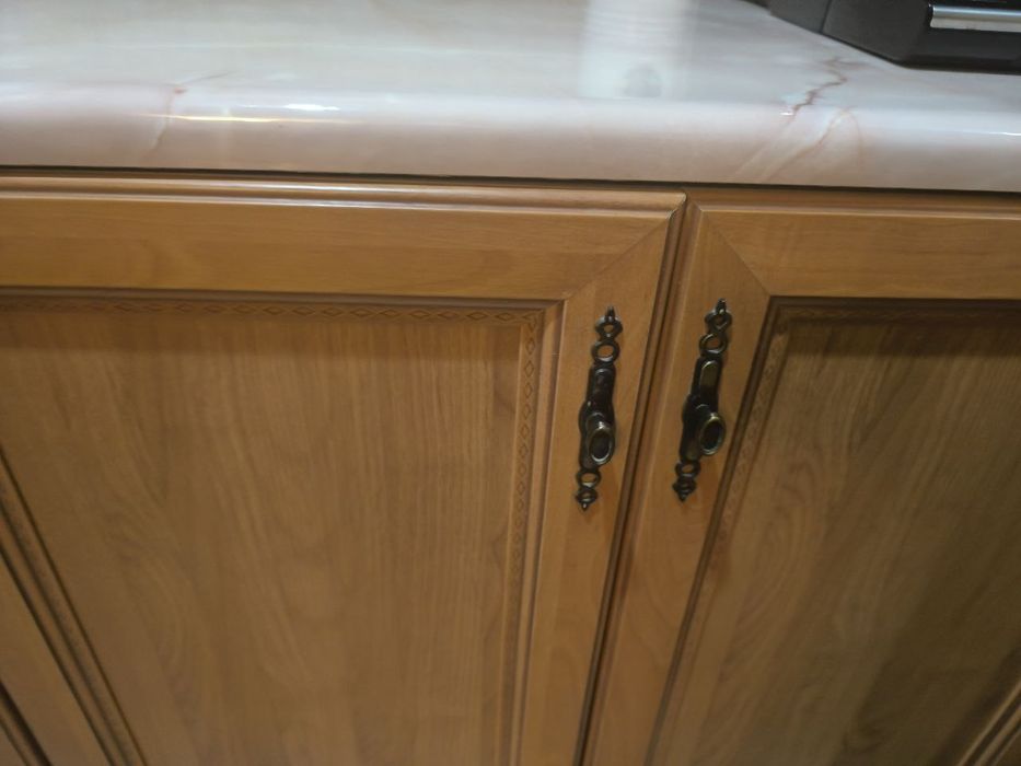 Продам кухонную мебель