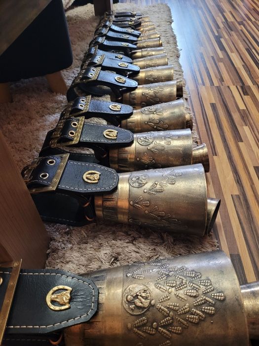 Продавам Гръцки чанове до 18 номер