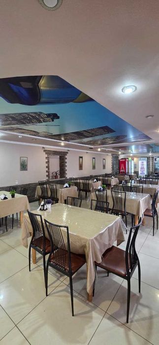 Коммерческое помещение площадью 200 м²