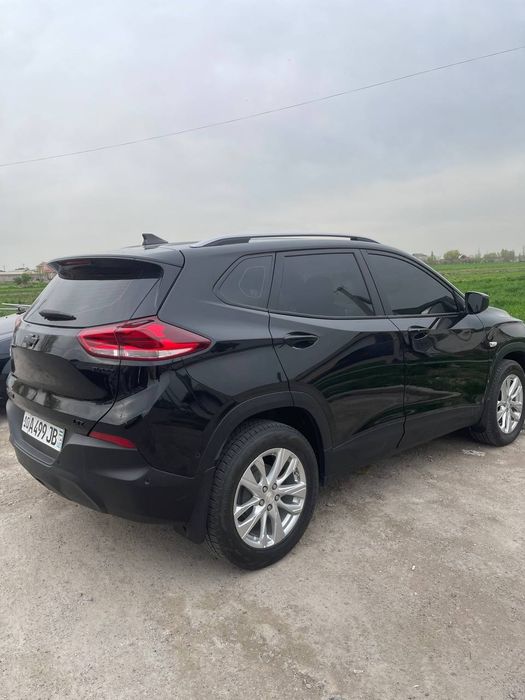 tracker 2 sotiladi