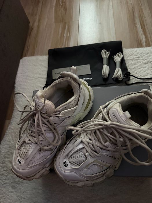 Balenciaga Track