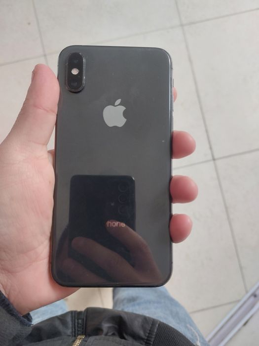 Iphone X sotiladi